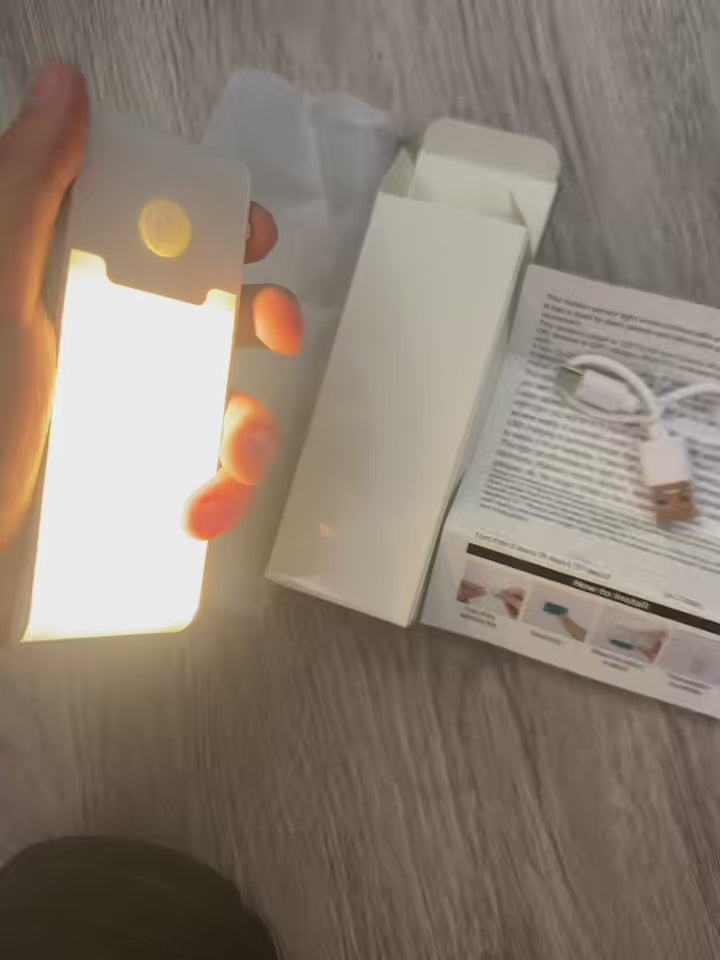 SAVRENZA™ Đèn Cảm Biến Vẫy Tay Không Dây